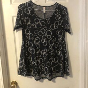 Black LulaRoe shirt